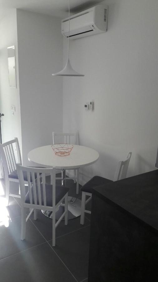 Apartmani Luce Zadar Exteriör bild