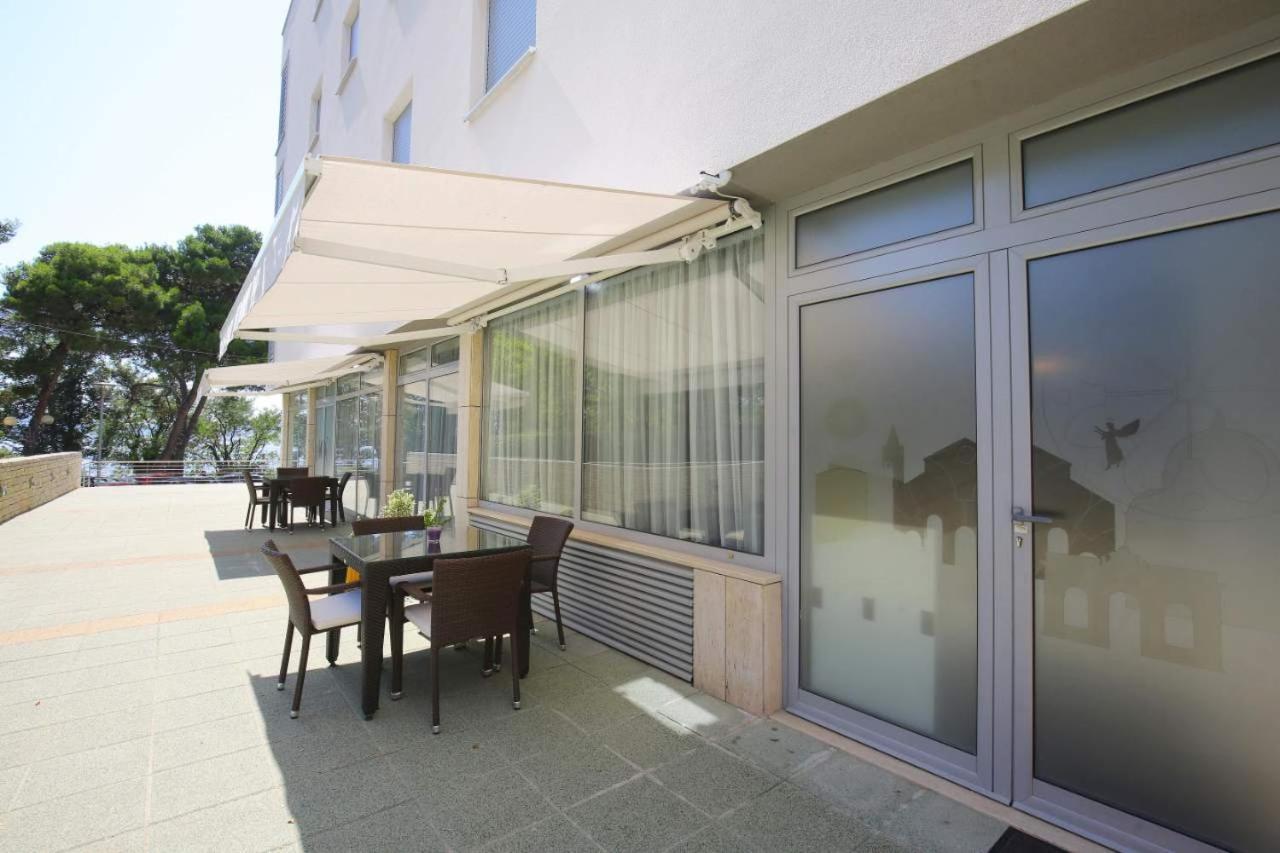 Apartmani Luce Zadar Exteriör bild